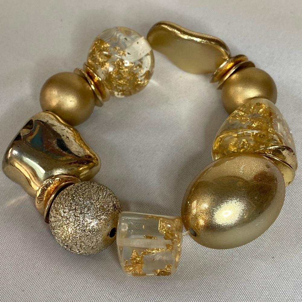 Group of chunky funky neutral stretch bracelets - Picture 2 of 12